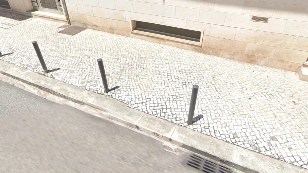 Side Walk