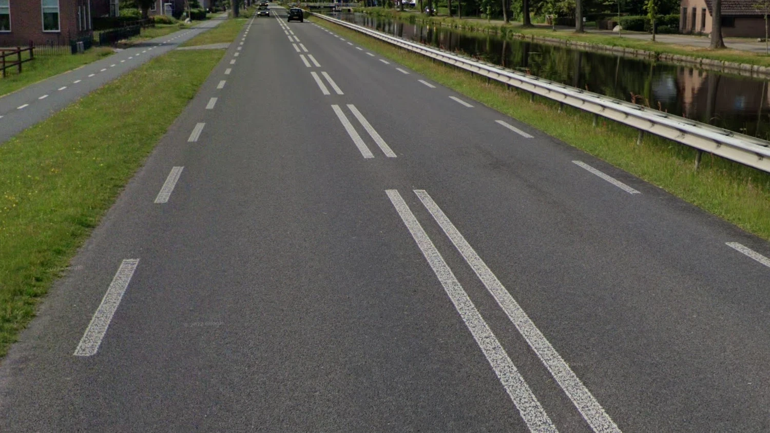 netherlands-road-lines-1-placeholder