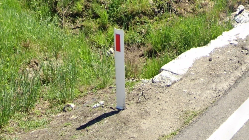 romania-bollard-1-placeholder