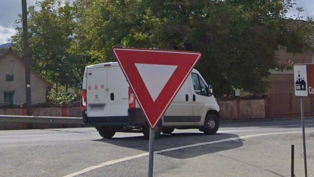 romania-sign-1-placeholder