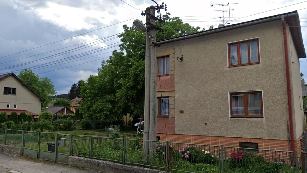 slovakia-pole-1-placeholder