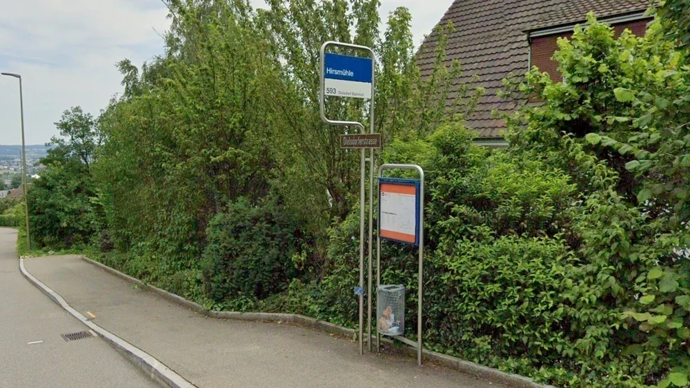 switzerland-bus-stop-sign-1-placeholder