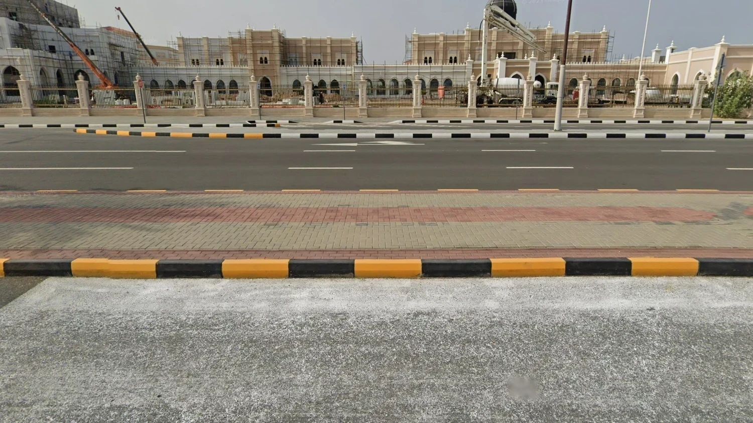 united-arab-emirates-kerb-1-placeholder