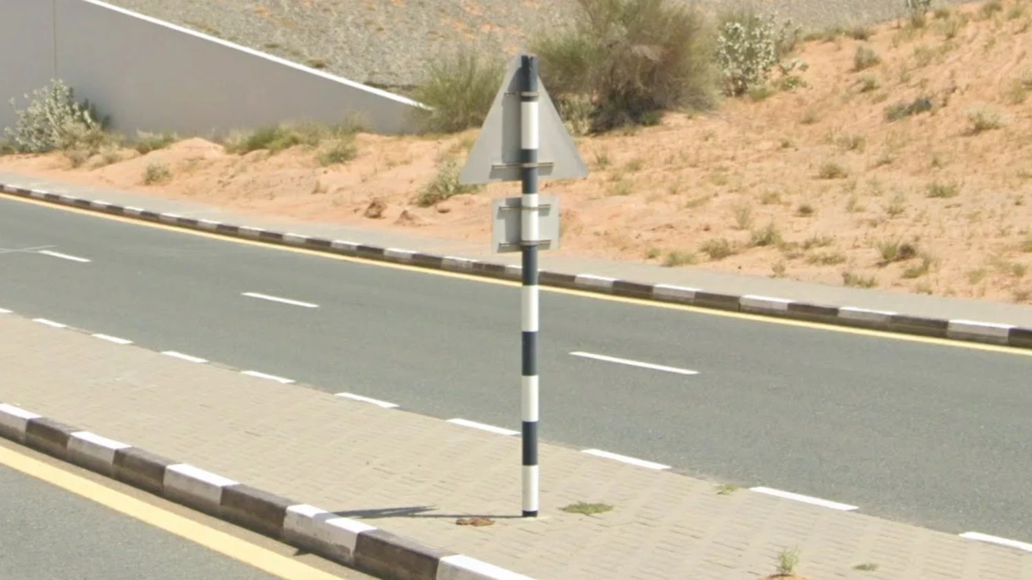 united-arab-emirates-sign-post-1-placeholder